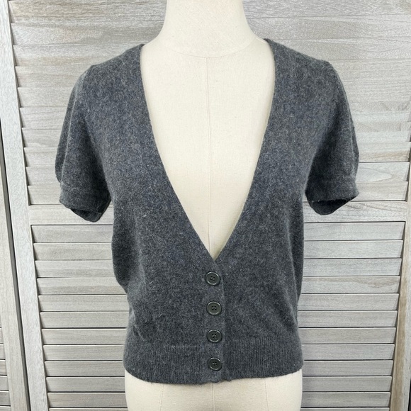 BCBG MAXAZRIA Angora Blend Short Sleeve Cardigan Gray-Large - Picture 1 of 4
